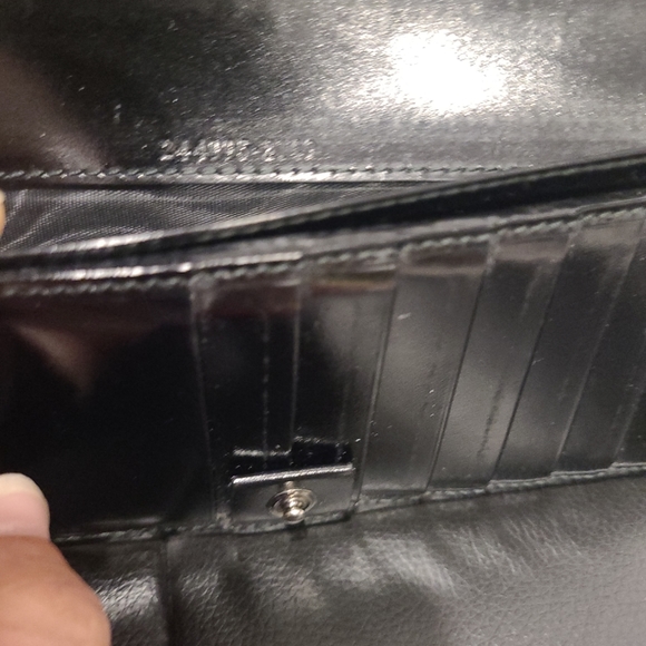 Gucci Wallet - Picture 2 of 7